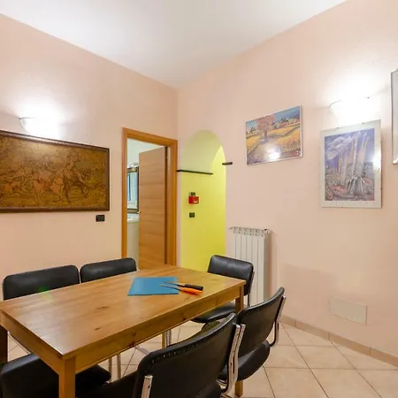Joivy Warm Family Apt Near Porto Antico Apartment